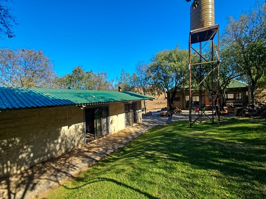 6 Bedroom Property for Sale in Parys Free State